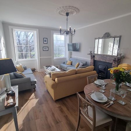 Park View Two-Bedroom Apartment Μπαθ Εξωτερικό φωτογραφία