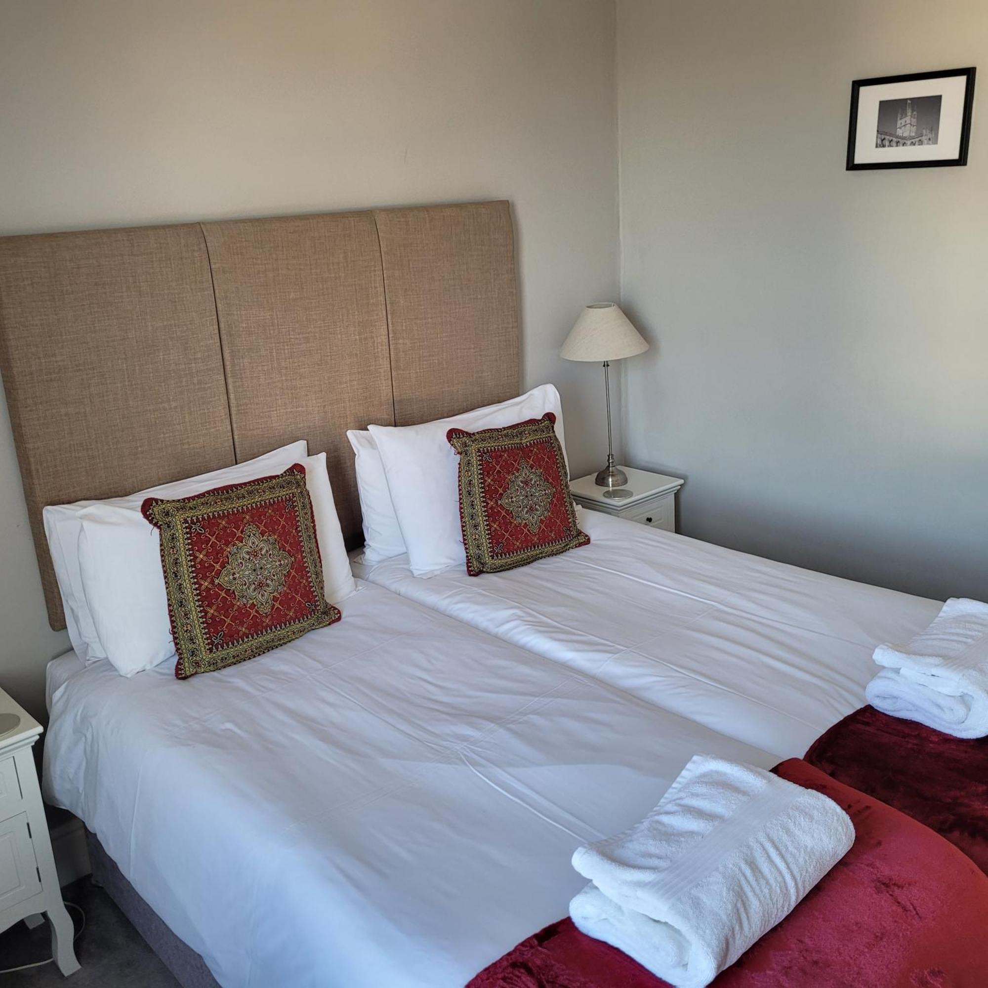 Park View Two-Bedroom Apartment Μπαθ Εξωτερικό φωτογραφία